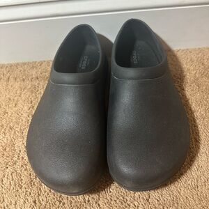 Croc On the Clock Work Slip On Black US Size Women's 10 /Mens 8  Black Comfort